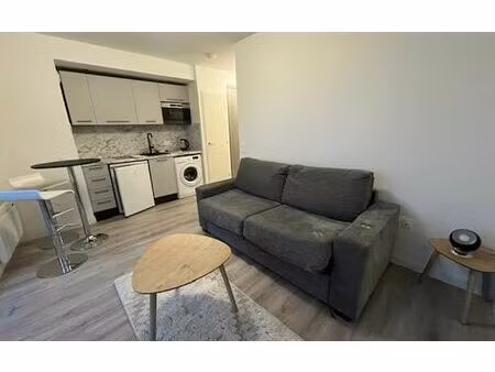 location appartement  m² t-2 à le havre  585 €