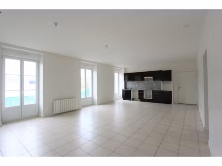 investissement locatif : pougues les eaux  appartement 104m2