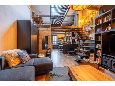 appartement de charme atypique au cœur du centre historique d’uzès