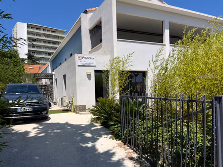 local d'activité martigues 3 pièce(s) 53 m2