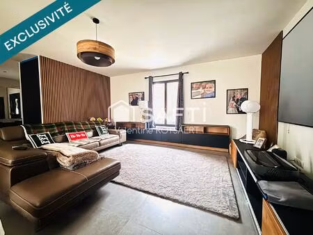 saint-jean-aux-bois  maison récente d'env 290m²