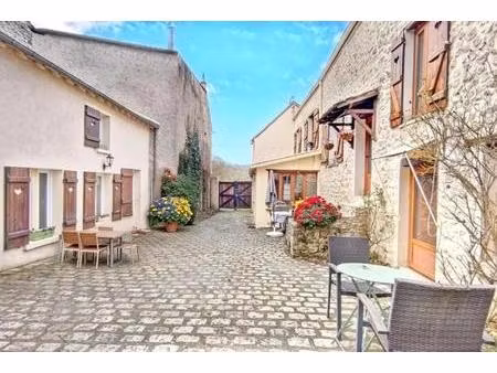 maison 9 pièces  6 chambres parcelle 760 m2