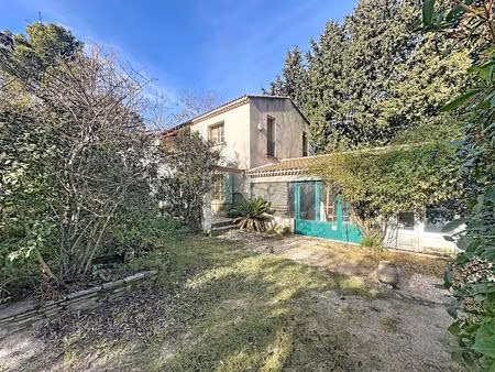 maison à vendre  villeneuve-les-avignon  219 m²  6 chambres  jardin  piscine