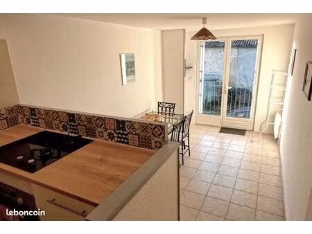 maison place de l’eglise / mairie