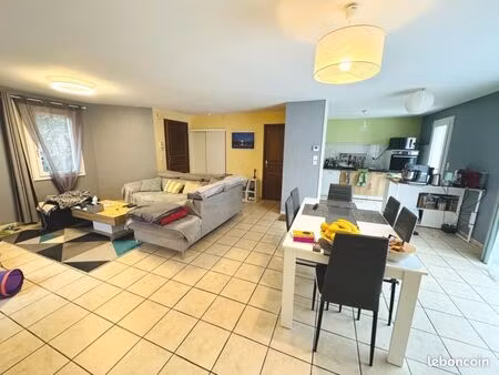 villa 4 pièces 89 m²