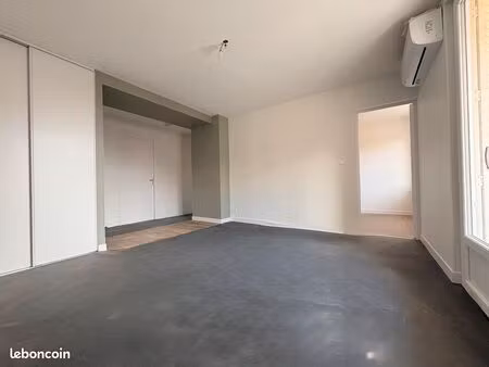 appartement f3 au 1er étage