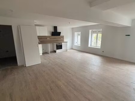 t3 refait à neuf octobre 2025 + garage