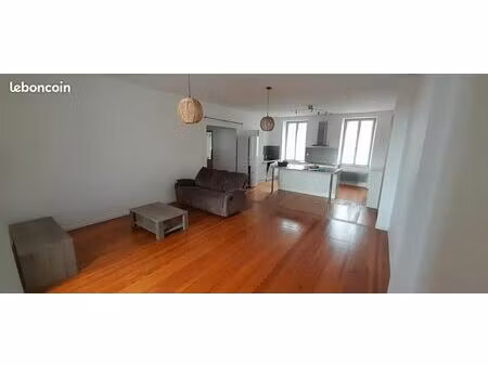 location appartement centre ville de valreas