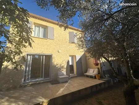 bezouce loue villa t3 75m2