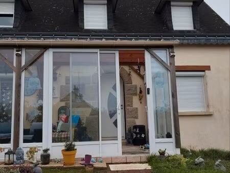 maison 4 chambres  1 sous-sol