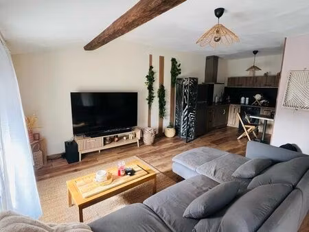 t2/t3 meublé refait à neuf – 60 m²