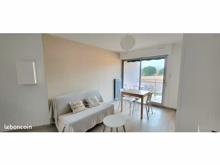 studio 21m2 + 5m2 balcon lac de christus