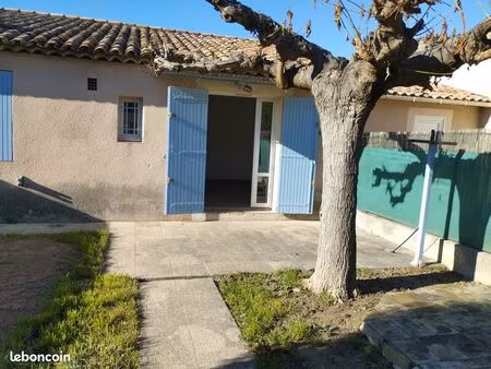 pertuis -maison t.2 avec petit jardin