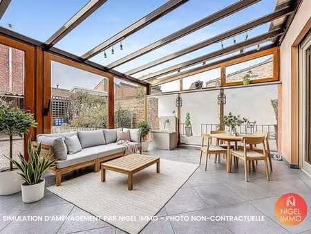 4 façades  4 chs  jardin  double garage  véranda  peb:d