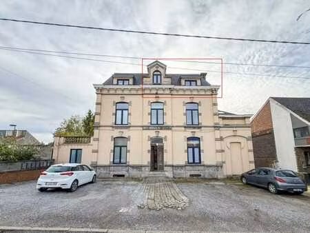 charmant appartement 1 chambre avec jardin commun à tamines!