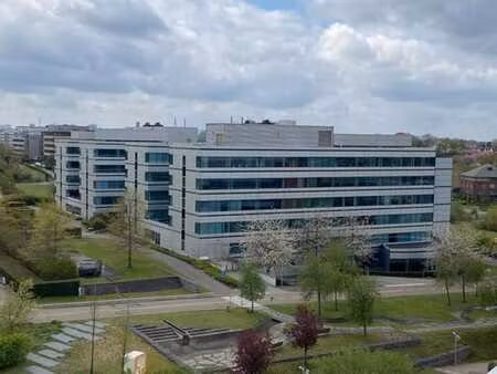 nice office for rent