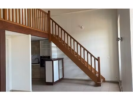 location appartement  107.82 m² t-5 à tonnay-charente  925 €