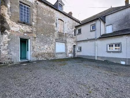 vente immeuble à sablé-sur-sarthe (72300) : à vendre / 271m² sablé-sur-sarthe