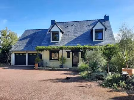 location maison à sucé-sur-erdre (44240) : à louer / 155m² sucé-sur-erdre