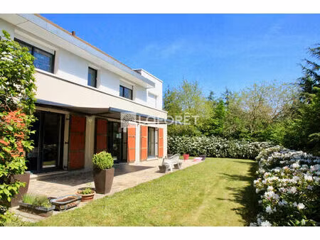 chessy (77) : magnifique maison d'architecte et familiale dans un cadre privilégié !