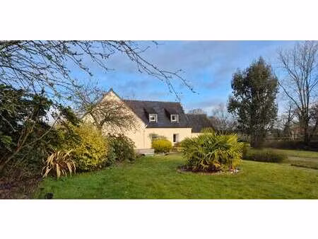 vente maison à lampaul-guimiliau (29400) : à vendre / 183m² lampaul-guimiliau