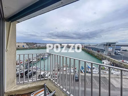 location - appartement 3 pièce(s) - 69 m² - meublé à l'année - granville