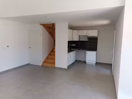 villa t4 - jardin privatif - garage - chambre parental - dre