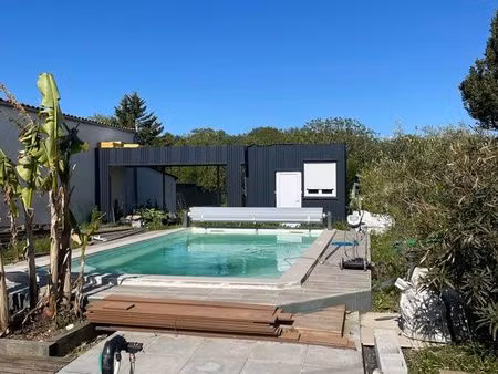 ancienne ferme 280 m2 au calme