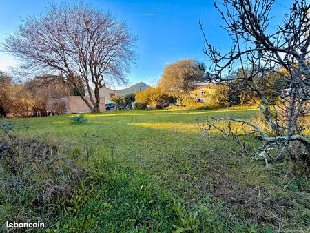 terrain a batir à la valette du var