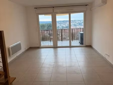 t3 duplex climatisé