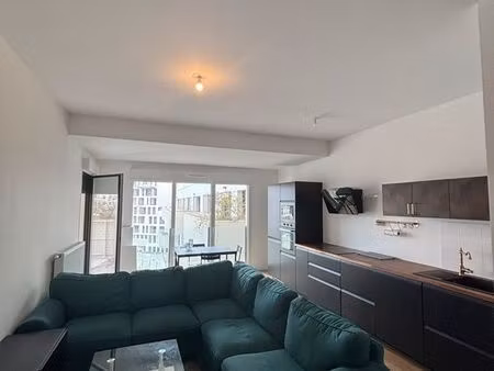 t4 d'exception 82m² + terrasse 15m² sud-ouest | bastide-belvédère | parking