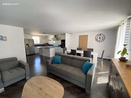 maison 5 pièces 105 m²