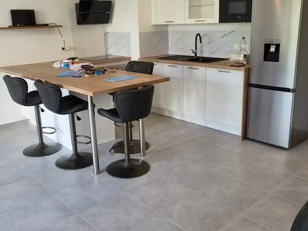 appartement meublé t3 pièces 63 m² avec jardin