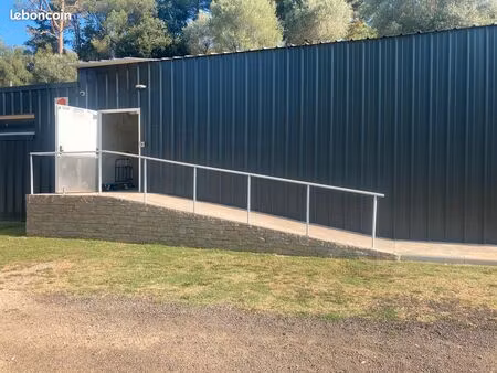 garde meuble box de stockage archivage