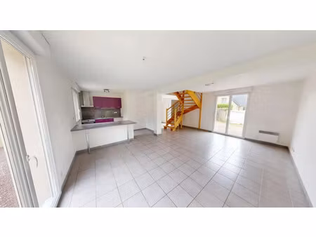 location maison à cherbourg-en-cotentin (50100) : à louer / 75m² cherbourg-en-cotentin