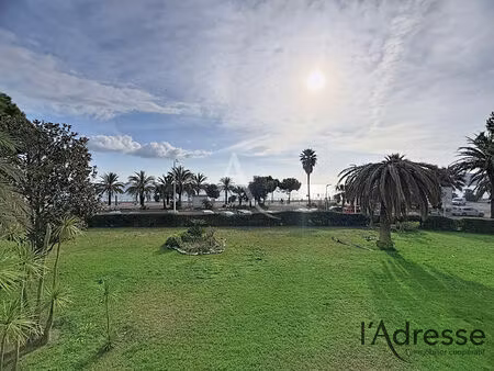 front de mer ! appartement 2 pièces avec cave et parking !