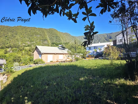 terrain à vendre les makes 430m2 97 000€
