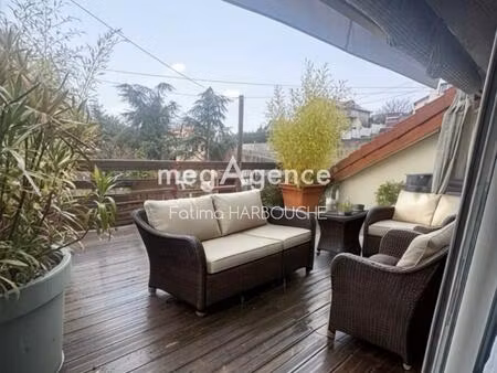 magnifique  tes t4 avec tropézienne exposées plus garage et place de parking