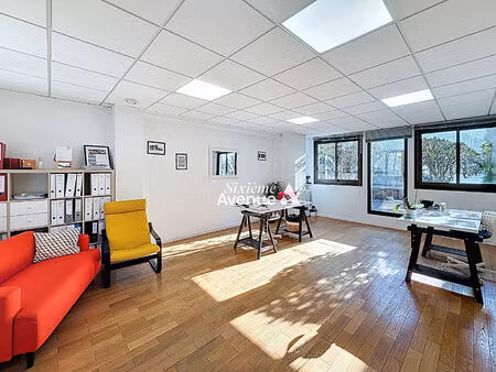 à vendre bureau 36 54 m² dans le centre d'affaires de mougins proche cannes