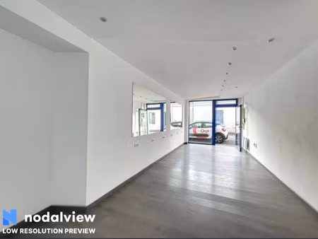 location locaux professionnels 32 m² à fille sur sarthe (72210)  nan €