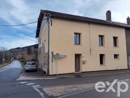 maison de village à saint-bonnet-des-bruyères 69790