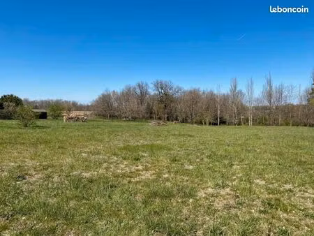 terrain 355 m² orphin