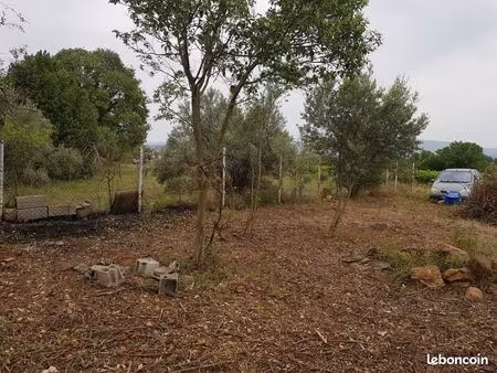 terrain agricole à ceyras