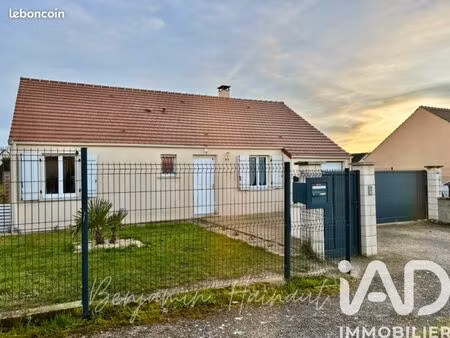 maison 4 pièces 85 m²