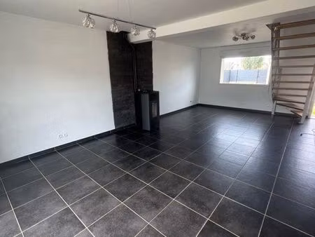 maison à louer rexpoëde