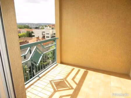 duplex atypique 53 m2 centre ville