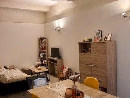 grand t3 de 100 m²  centre village