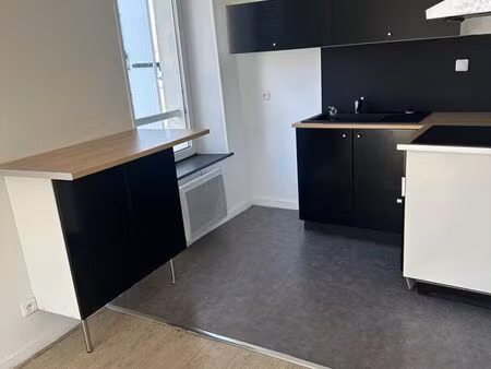 loue bel f2 château salins