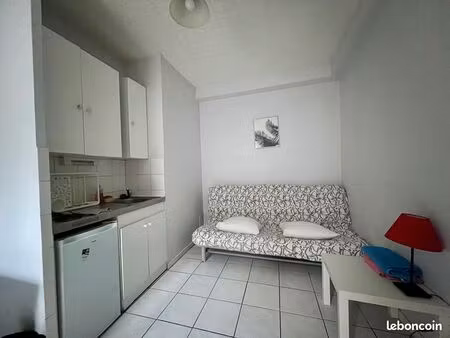 studio avec terrasse au calme quartier grammont