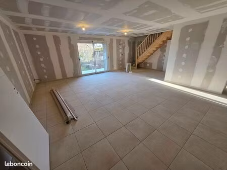 maison 6 pièces 126 m²